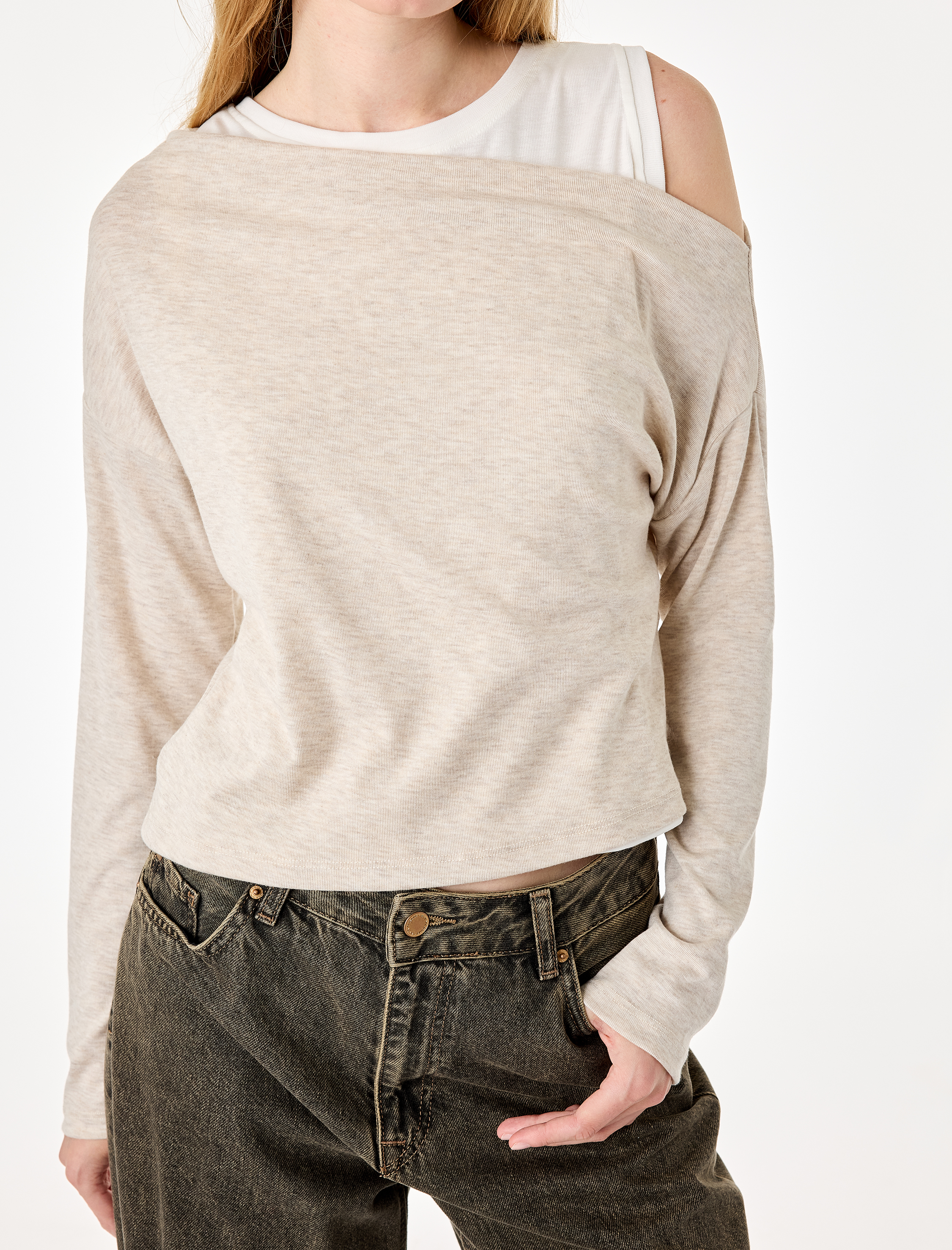   Slim Fit Viskon Karışımlı Asimetrik Yaka Uzun Kollu Katmanlı Tişört