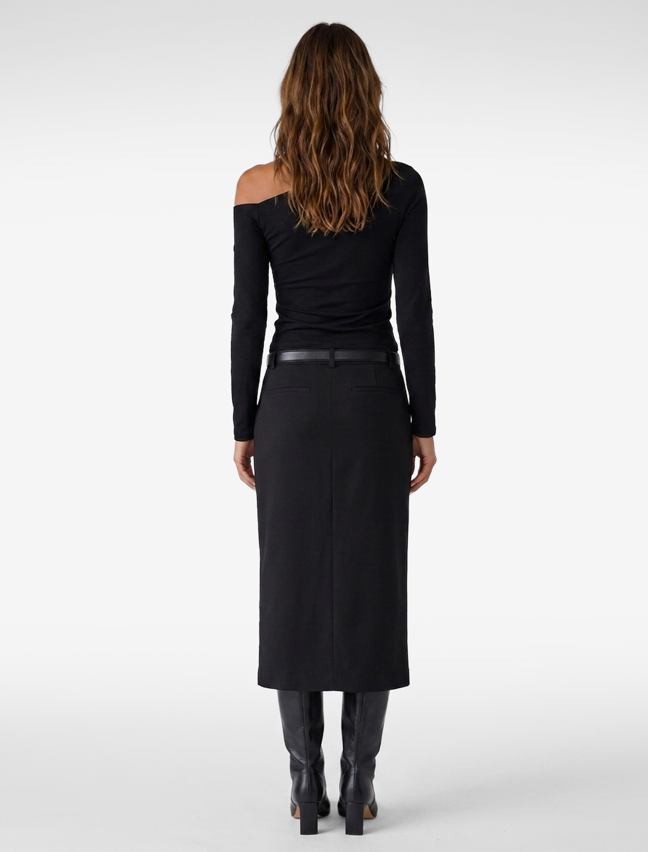   Slim Fit Drapeli Asimetrik Kesim Uzun Kollu Tek Omuz Tişört