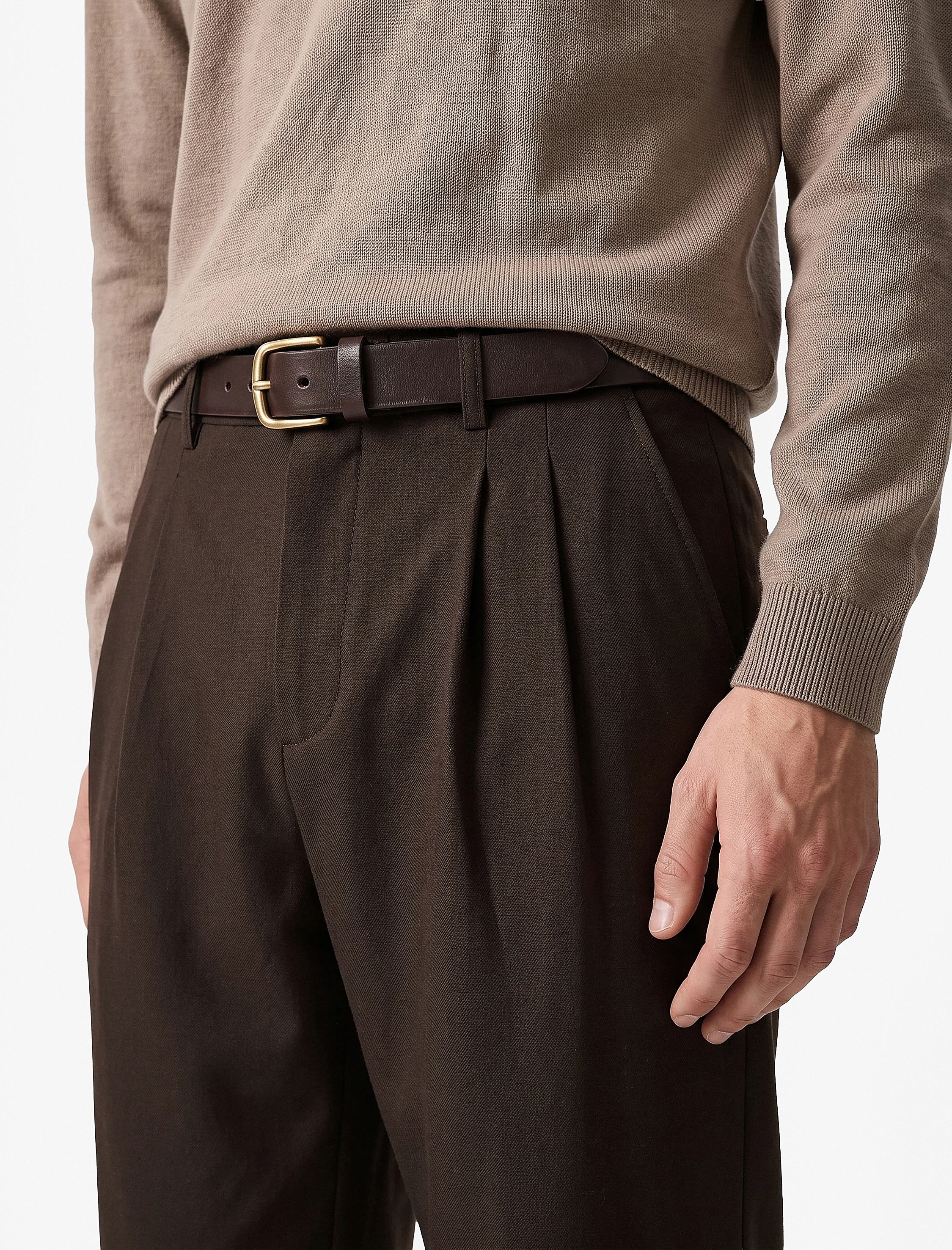   Regular Fit Viskon Karışımlı Cepli Pileli Kumaş Pantolon