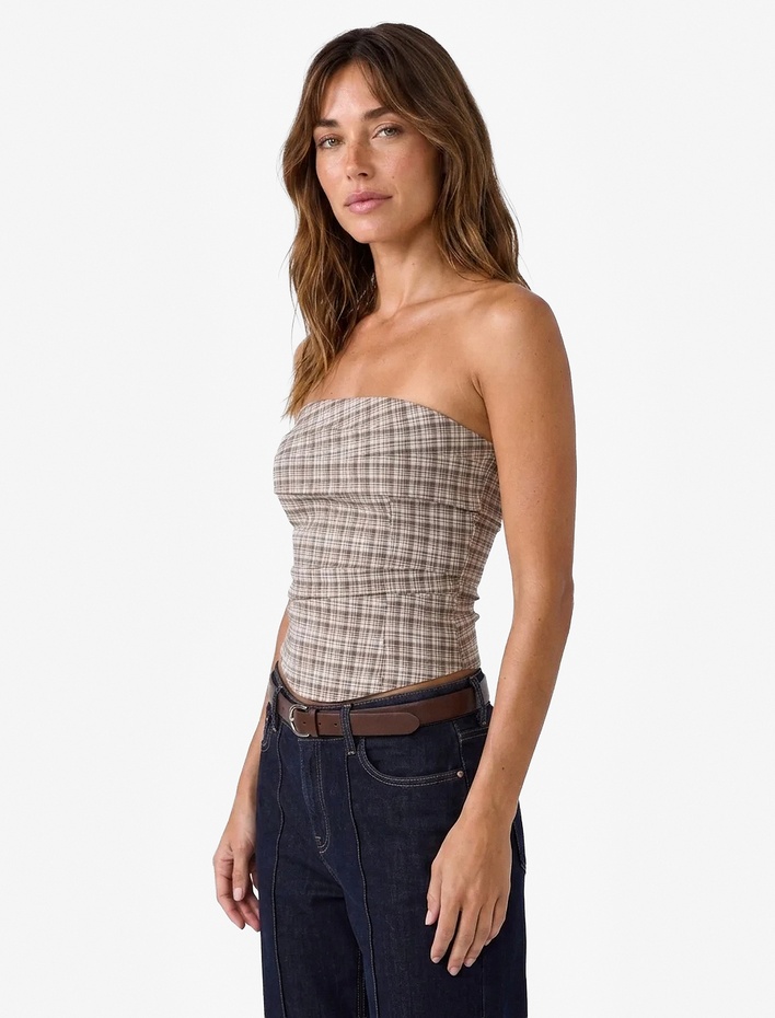  Arkası Gipeli Slim Fit Katmanlı Straplez Ekose Bluz