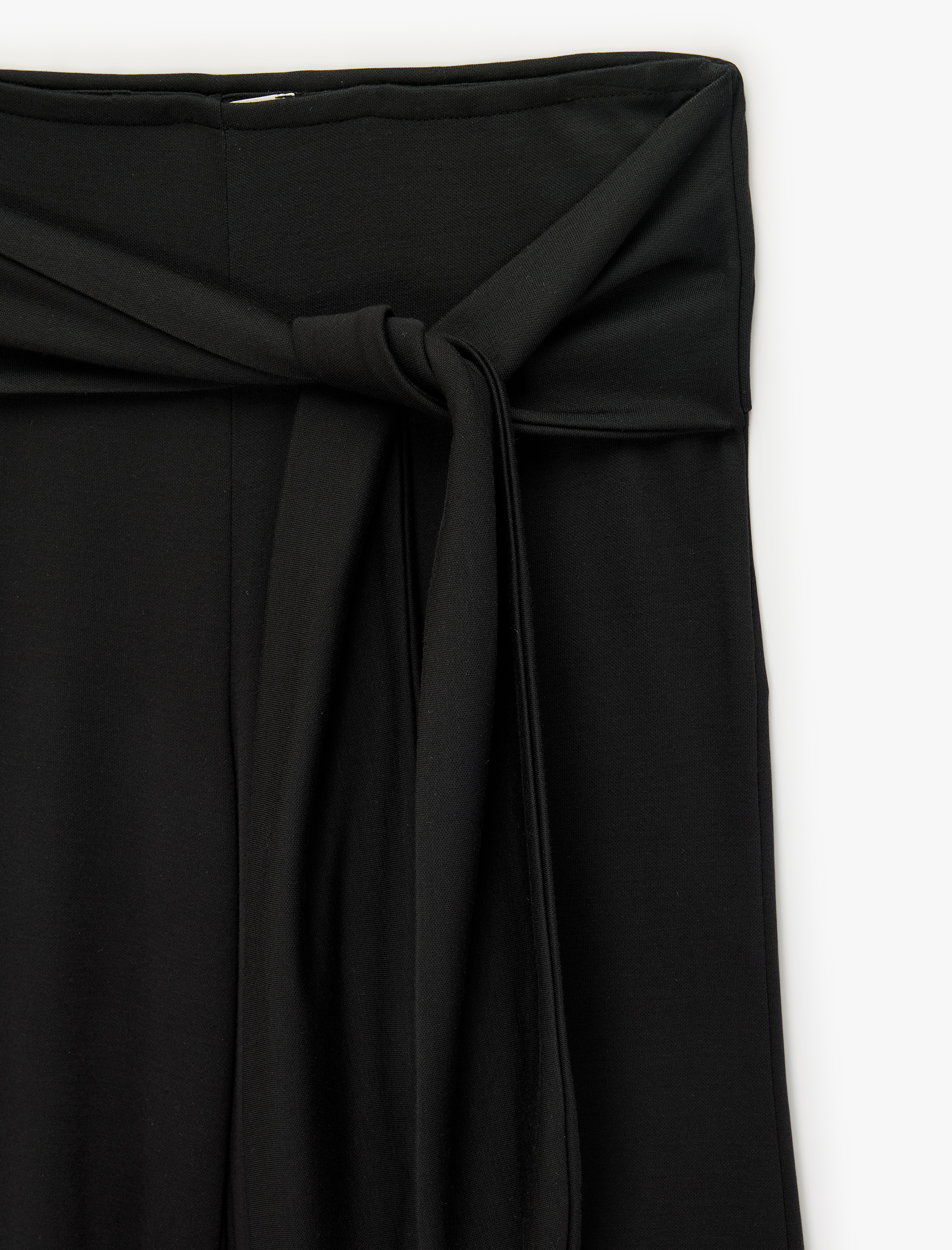   Normal Bel Modal Kumaş Beli Bağlamalı Geniş Paça