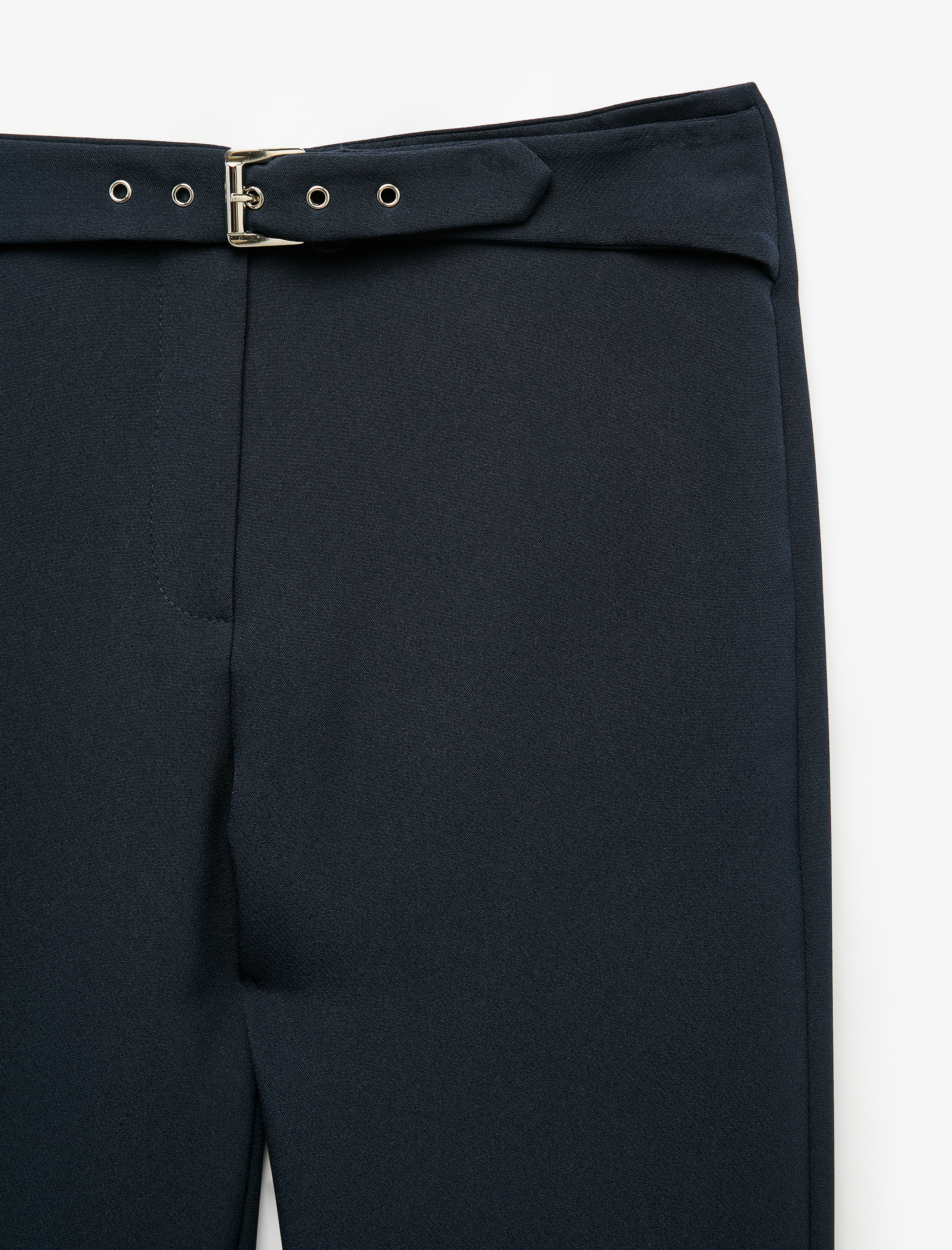   Kemer Detaylı Düşük Bel Slim Fit İspanyol Paça Pantolon