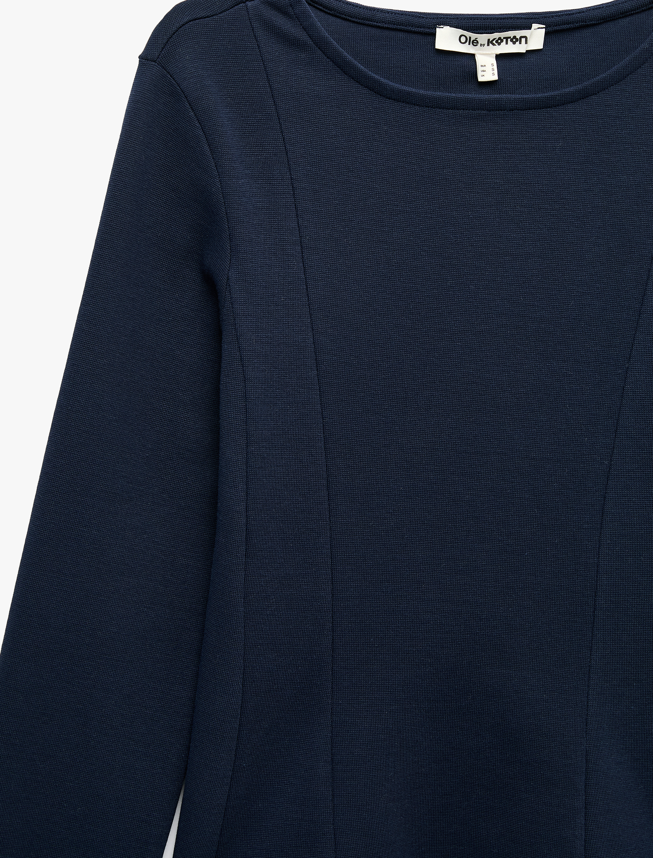   Pamuklu Slim Fit Korse Detaylı Kayık Yaka Uzun Kollu Tişört