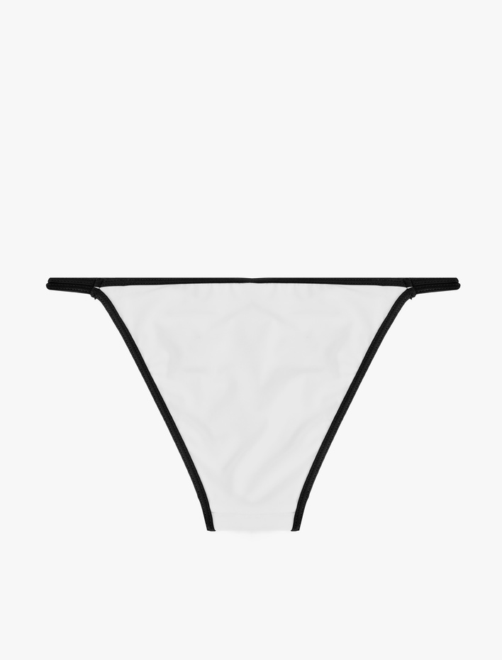  Kontrast Biyeli Normal Bel Bikini Altı