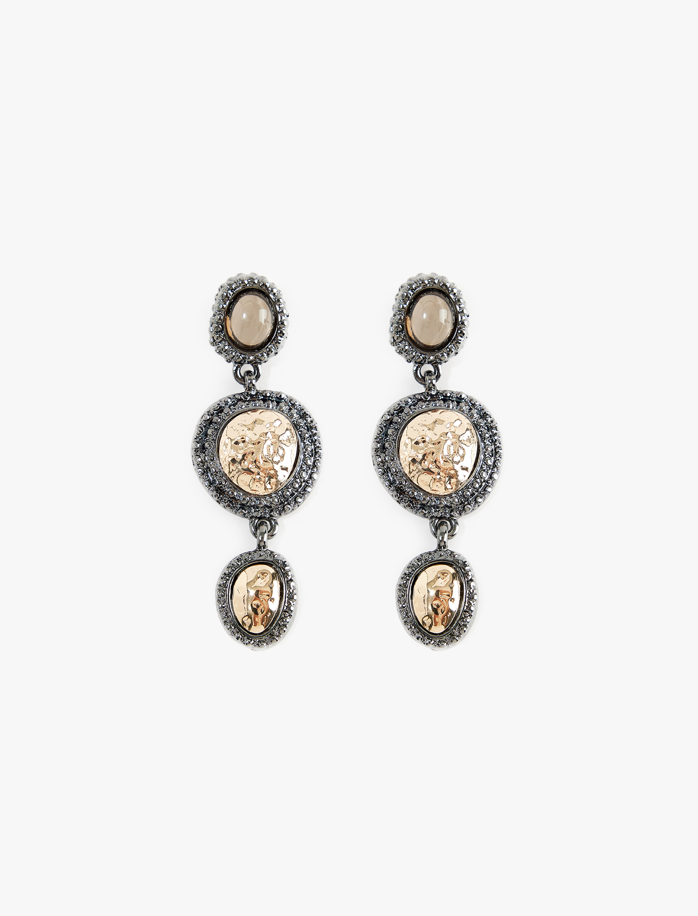  Kadın Büyük İşlemeli Taşlı Sallantılı Küpe - Koton X Selected by Melis Ağazat
