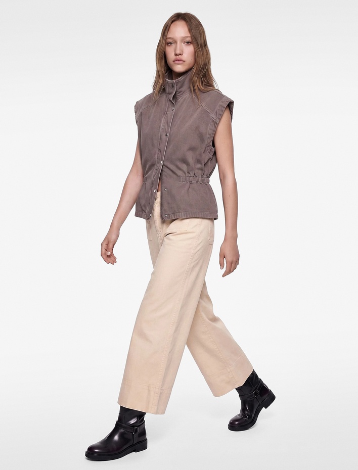  Pamuklu Düğmeli Normal Bel Cep Detaylı Bol Paça Pantolon - Culotte Jeans