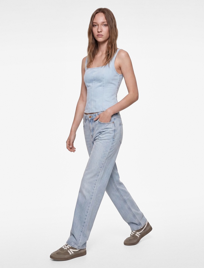  Düz Paça Normal Bel Cepli Düğmeli Denim Pantolon - Longer Straight Fit Jean