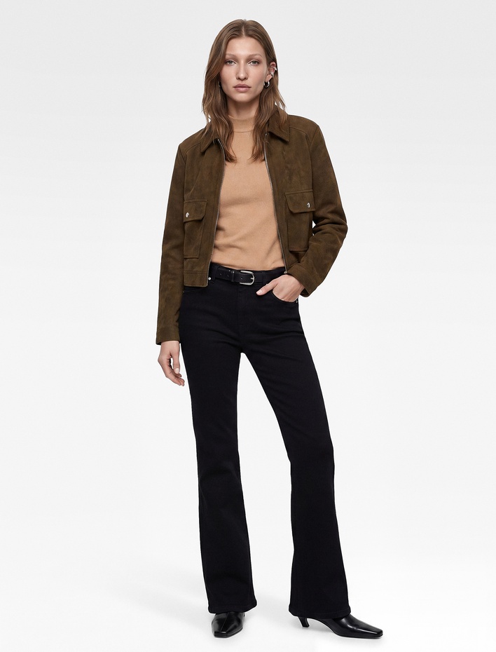  Kapaklı Cepli Uzun Kollu Fermuarlı Suni Süet Crop Ceket