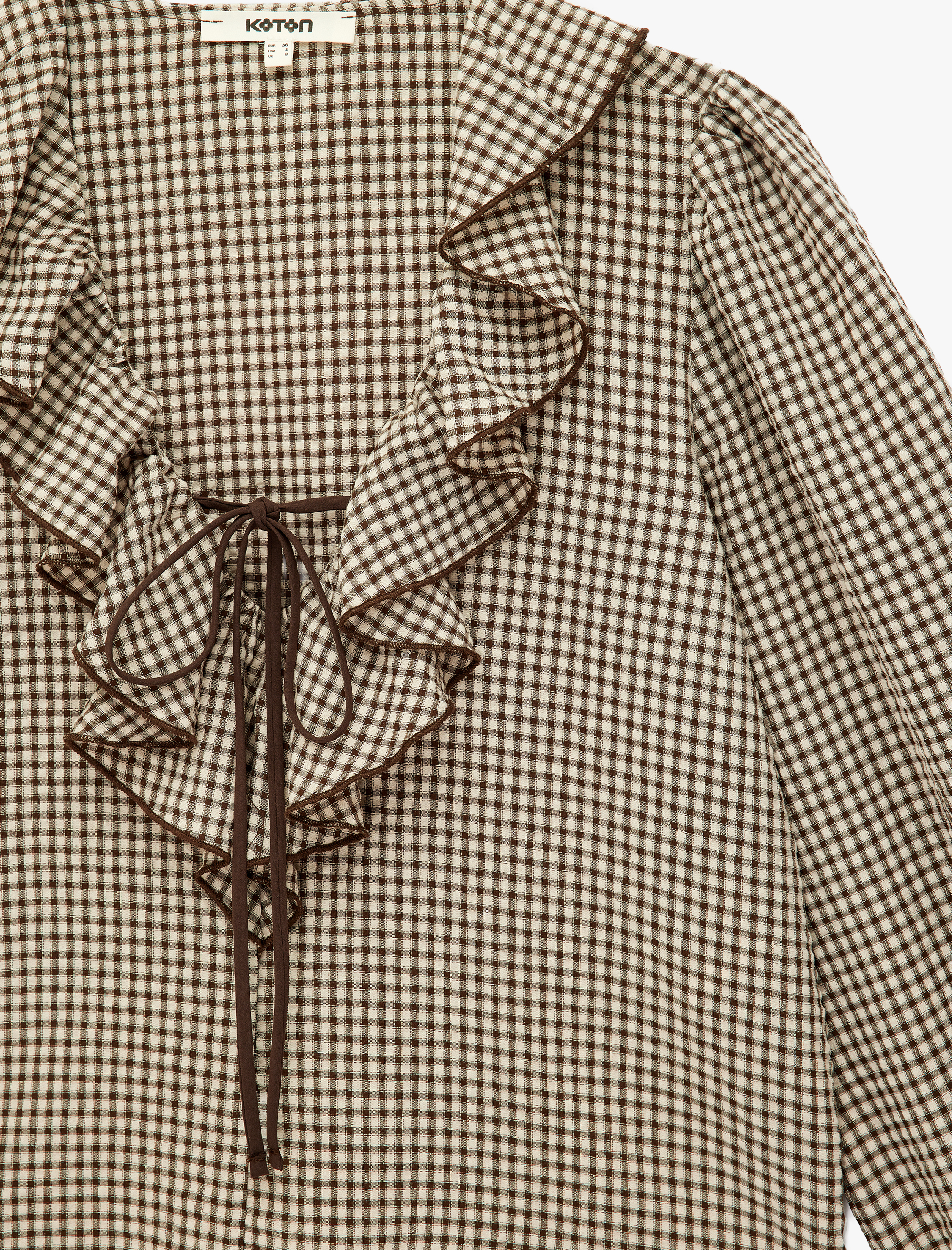   Gofre Kumaş Fırfırlı Volanlı Bağcıklı V Yaka Uzun Kollu Ekose Bluz