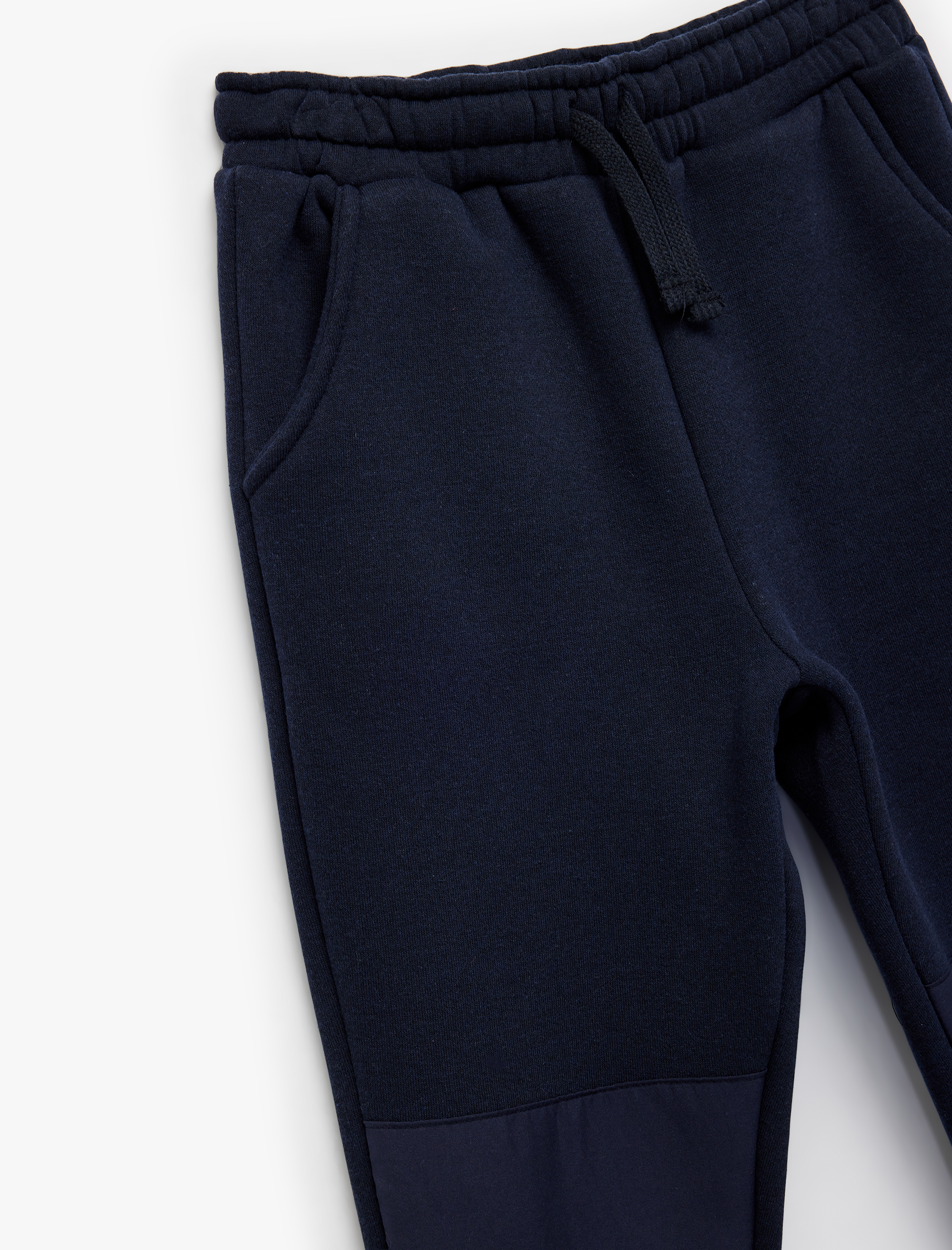  Erkek Çocuk Cep Detaylı Beli Bağlamalı Şardonlu Basic Jogger Eşofman Altı