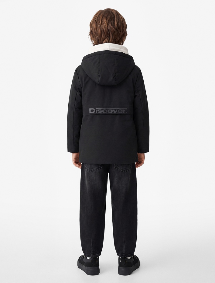 Erkek Çocuk Uzun Kollu Çıtçıtlı Cepli Slim Fit Kapşonlu Mont