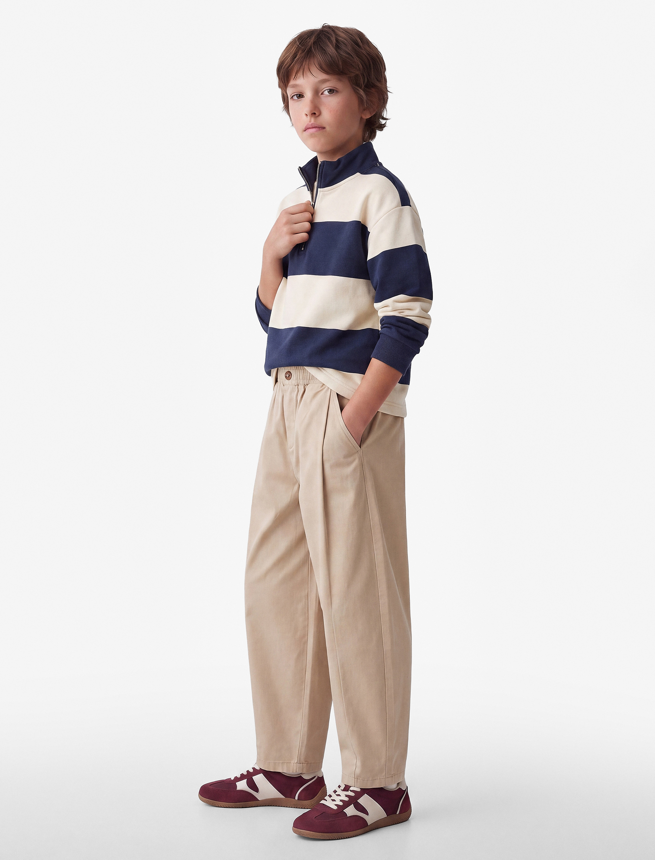  Erkek Çocuk Okul Pantolonu Oversize Pile Detaylı Pamuklu