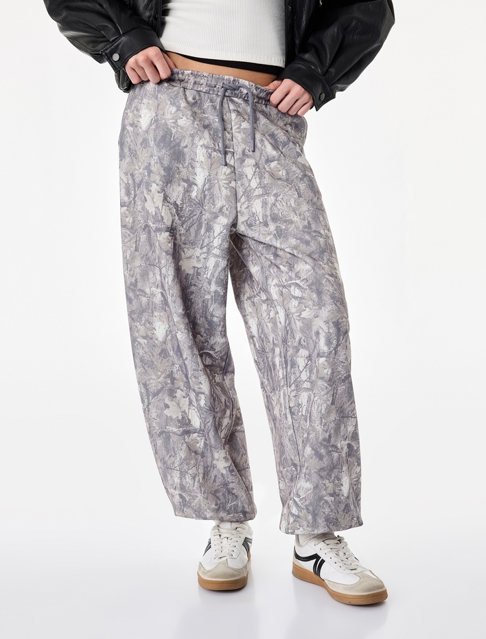  Beli Bağcıklı Cepli Soyut Baskılı Rahat Kalıp Balon Fit Jogger Eşofman Altı