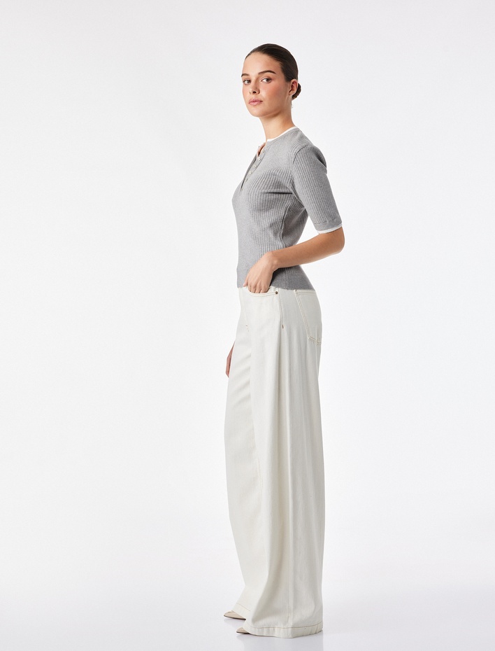  Regular Fit Kısa Kollu Katmanlı Henley Yaka Düğmeli Triko Kazak