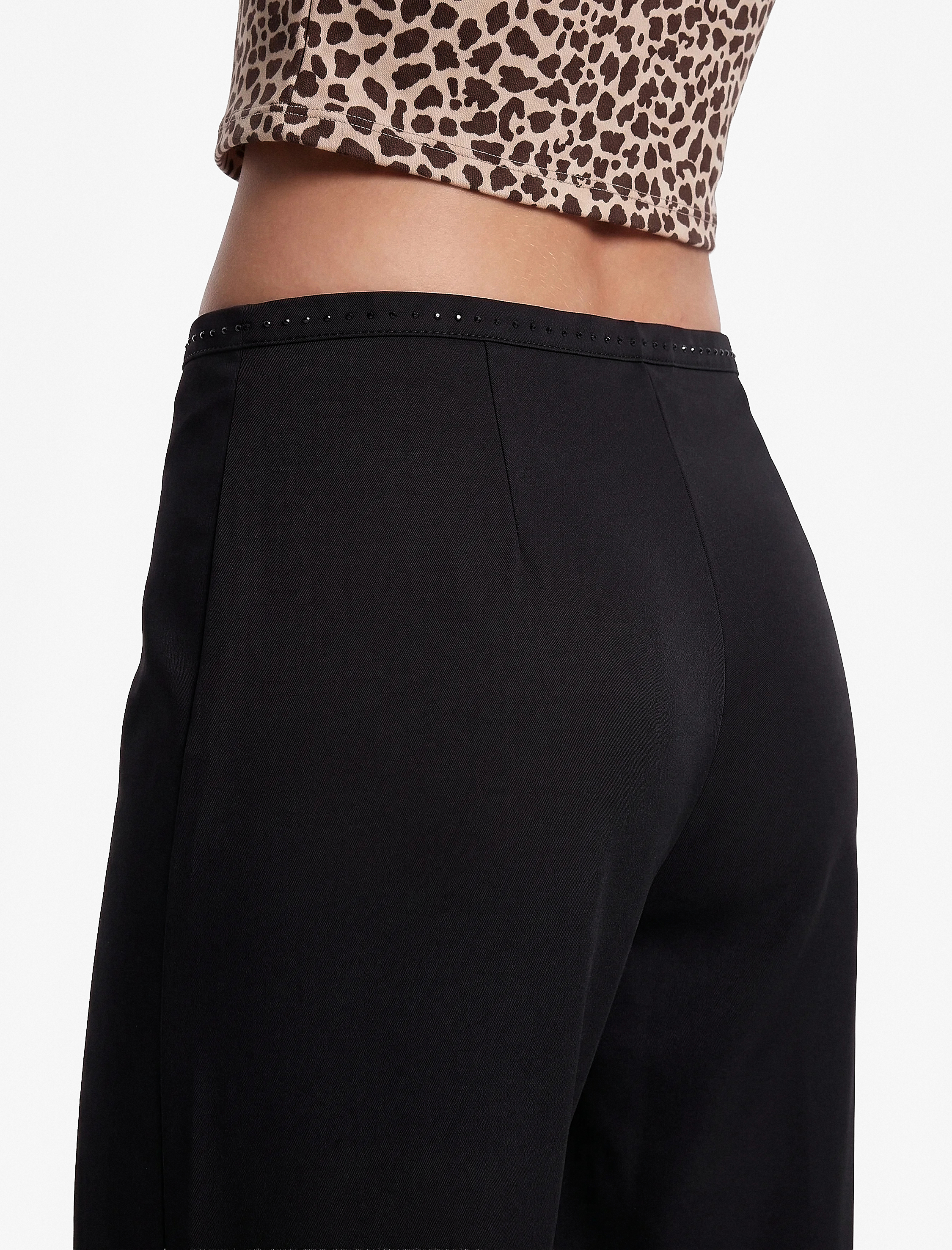   Leopar Desenli Rahat Kesim Bisiklet Yaka Kısa Kollu Pijama Üstü