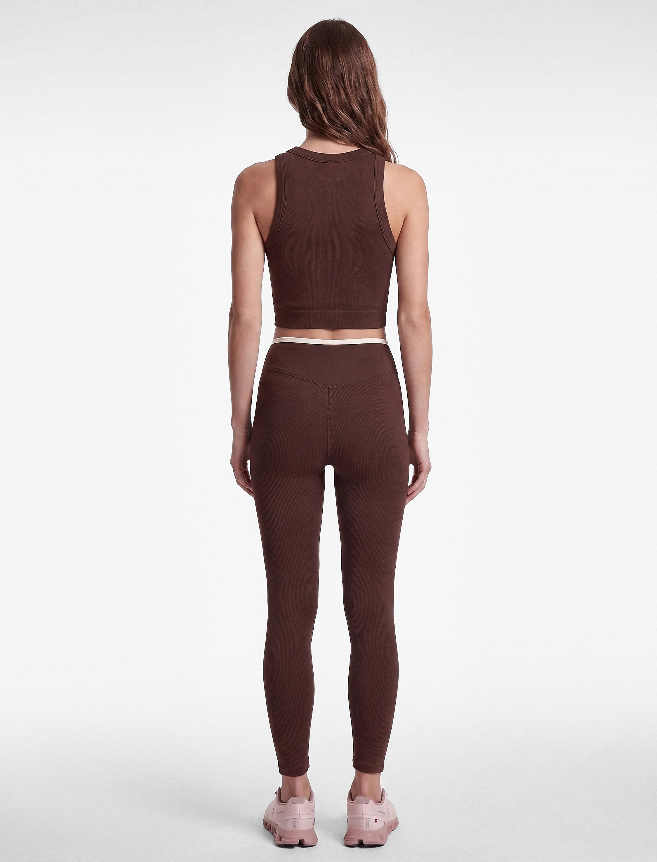   Basic Slim Fit Kolsuz Bisiklet Yaka Spor Atlet