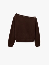 Uzun Kollu Zımba Detaylı Asimetrik Kayık Yaka Omzu Açık Sweatshirt