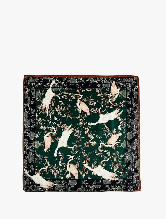 Kadın Kuş Desenli Saten Kare Fular Bandana
