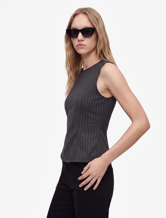  Viskon Karışımlı Slim Fit Bisiklet Yaka Çizgili Kolsuz Korse Görünümlü Bluz