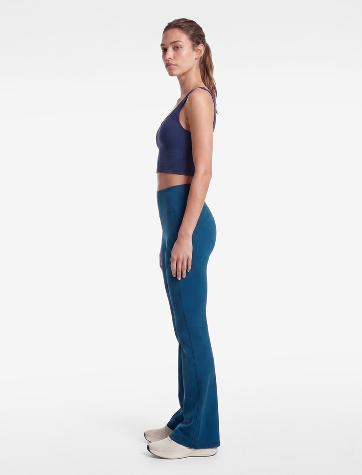  Yüksek Bel Slim Fit Dikiş Detaylı Spor İspanyol Paça Tayt