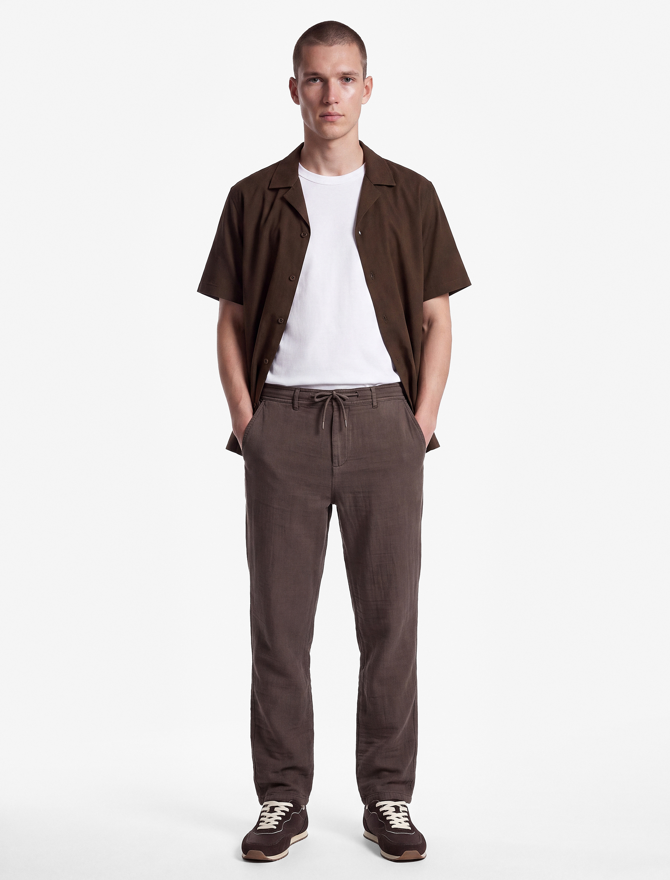   Beli Bağcıklı Düğmeli Cepli Regular Fit Pamuklu Chino Müslin Pantolon