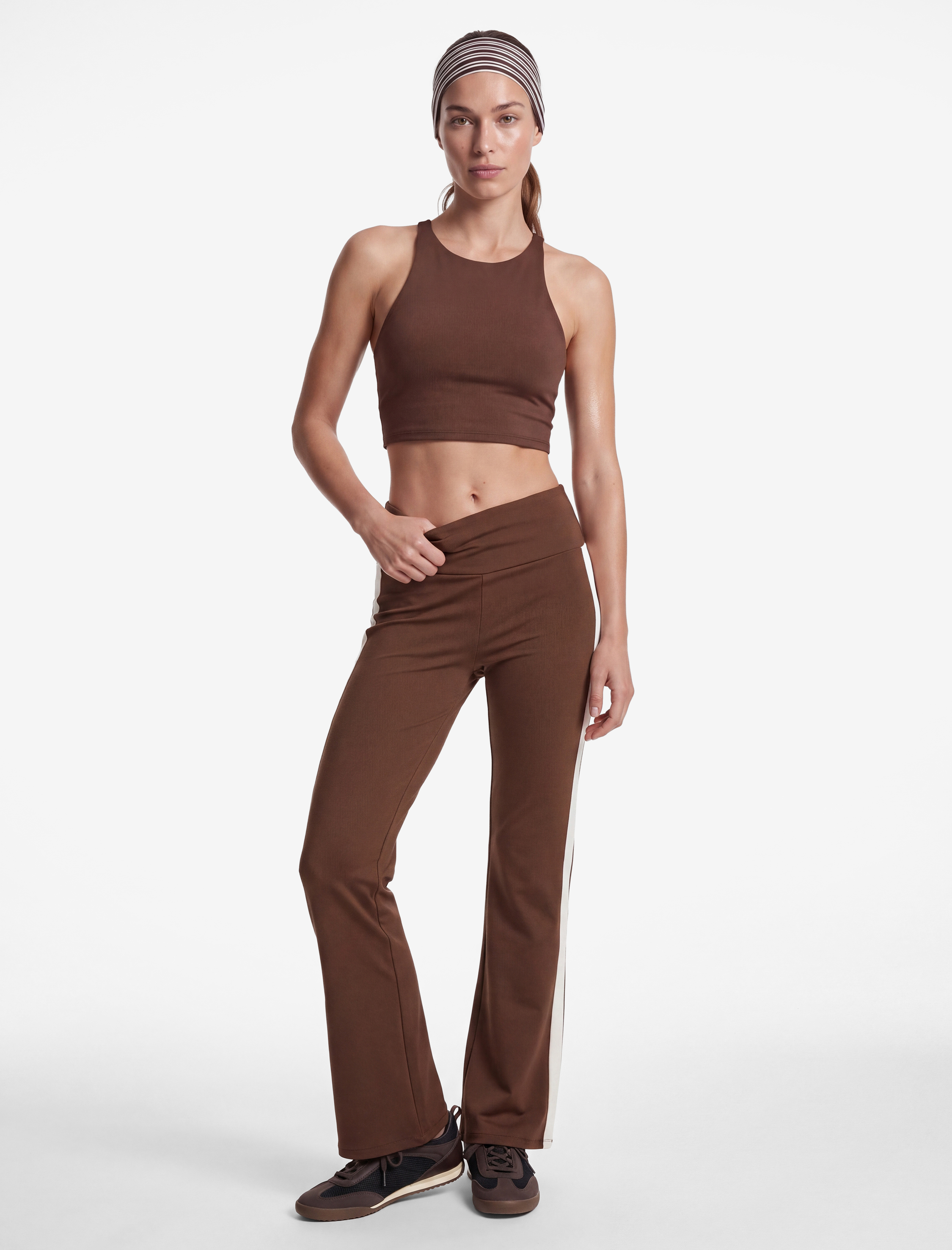   Şerit Detaylı Normal Bel Slim Fit İspanyol Paça Spor Tayt