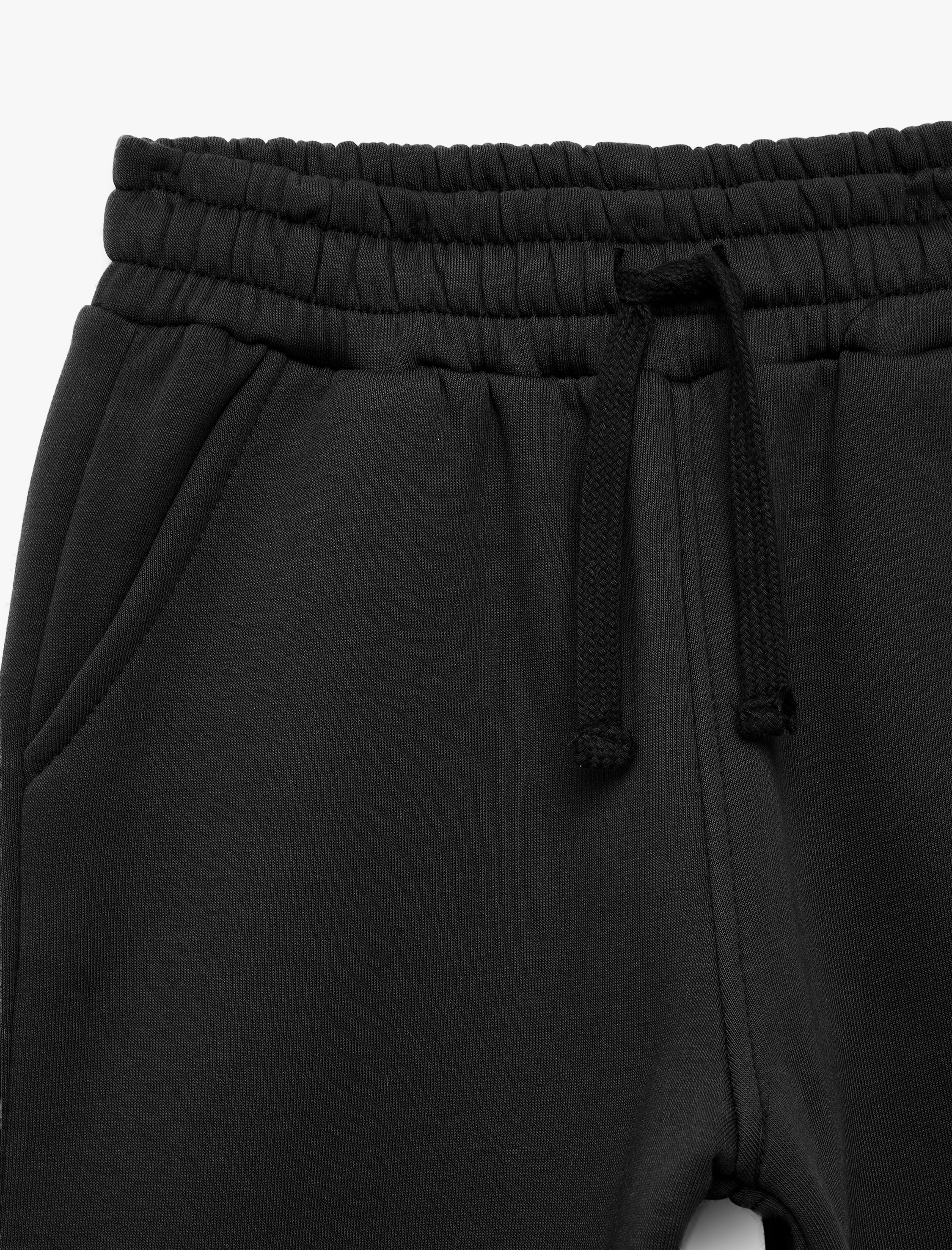  Erkek Çocuk Üç İplik Şardonlu Cep Detaylı Beli Bağcıklı Jogger Eşofman Altı
