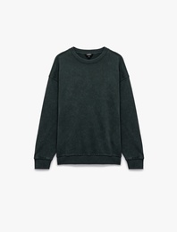 Uzun Kollu Üç İplik Yıkamalı Rahat Kalıp Pamuklu Bisiklet Yaka Sweatshirt