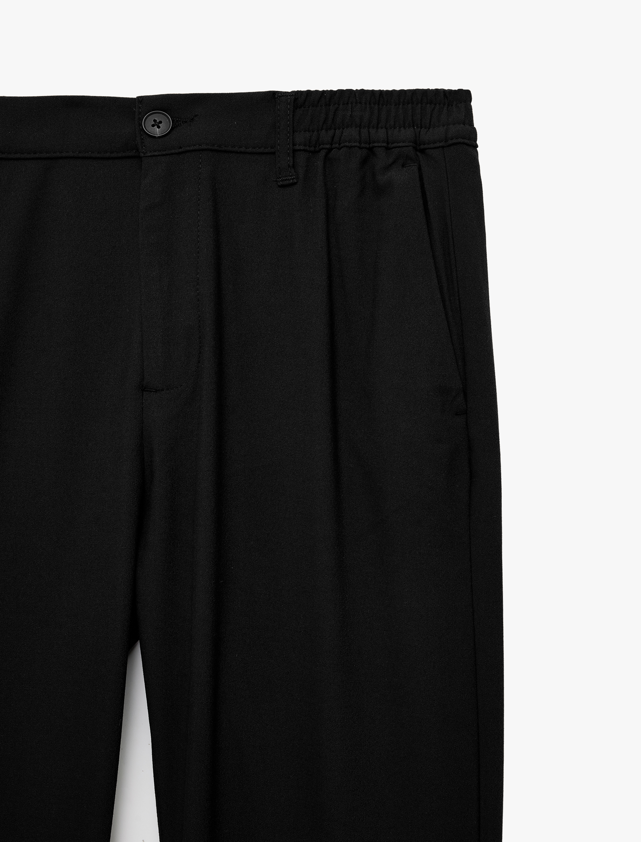   Viskon Karışımlı Cepli Beli Lastikli Düğmeli Slim Fit Pileli Kumaş Pantolon