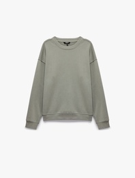 Uzun Kollu Üç İplik Yıkamalı Rahat Kalıp Pamuklu Bisiklet Yaka Sweatshirt