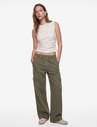 Brodeli Desenli Slim Fit Kolsuz Bisiklet Yaka Düğmeli Drapeli Bluz