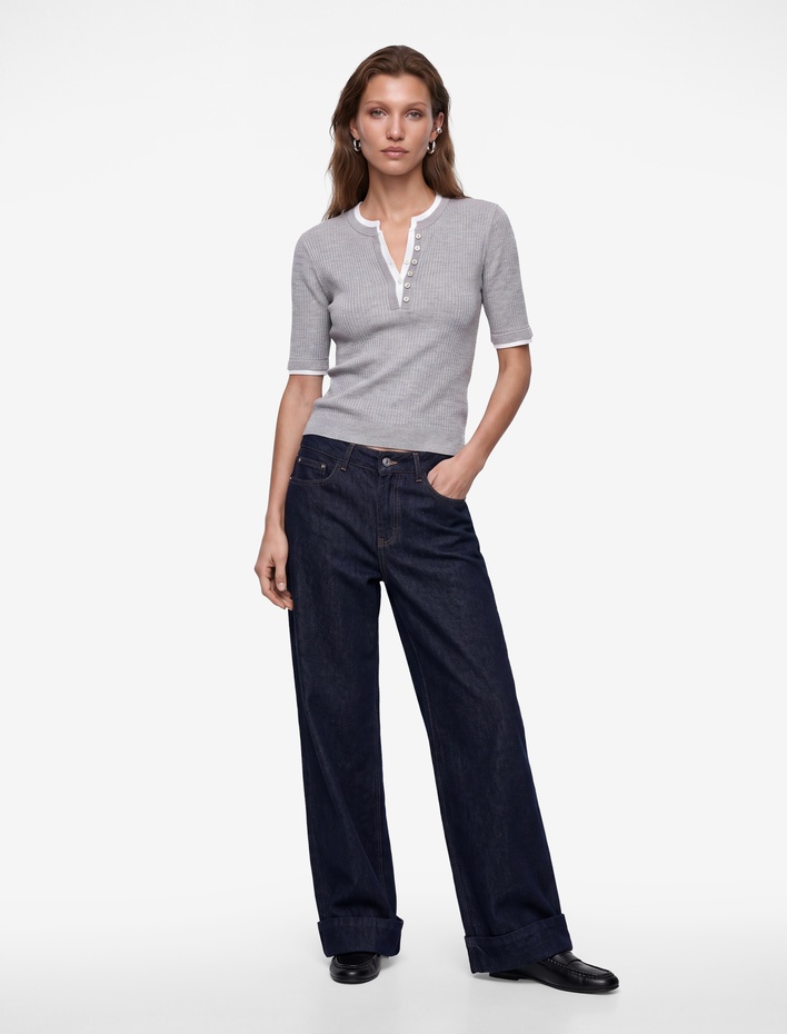  Regular Fit Kısa Kollu Katmanlı Henley Yaka Düğmeli Triko Kazak