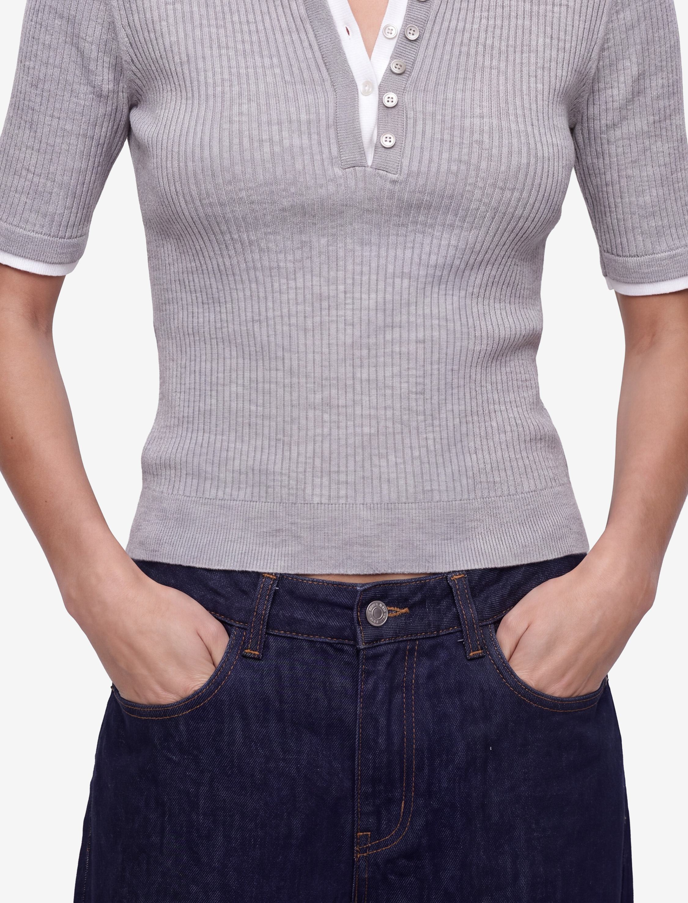 Koton Regular Fit Kısa Kollu Katmanlı Henley Yaka Düğmeli Triko Kazak görsel 4