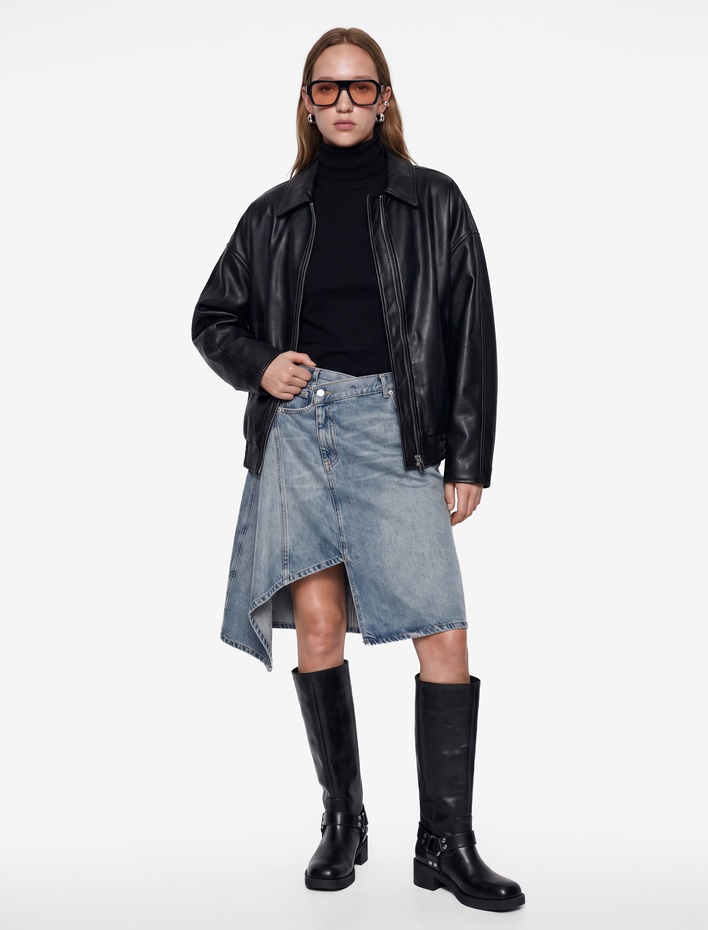  Volanlı Asimetrik Kesim Cepli Normal Bel Düğme Detaylı Pamuklu Denim Etek
