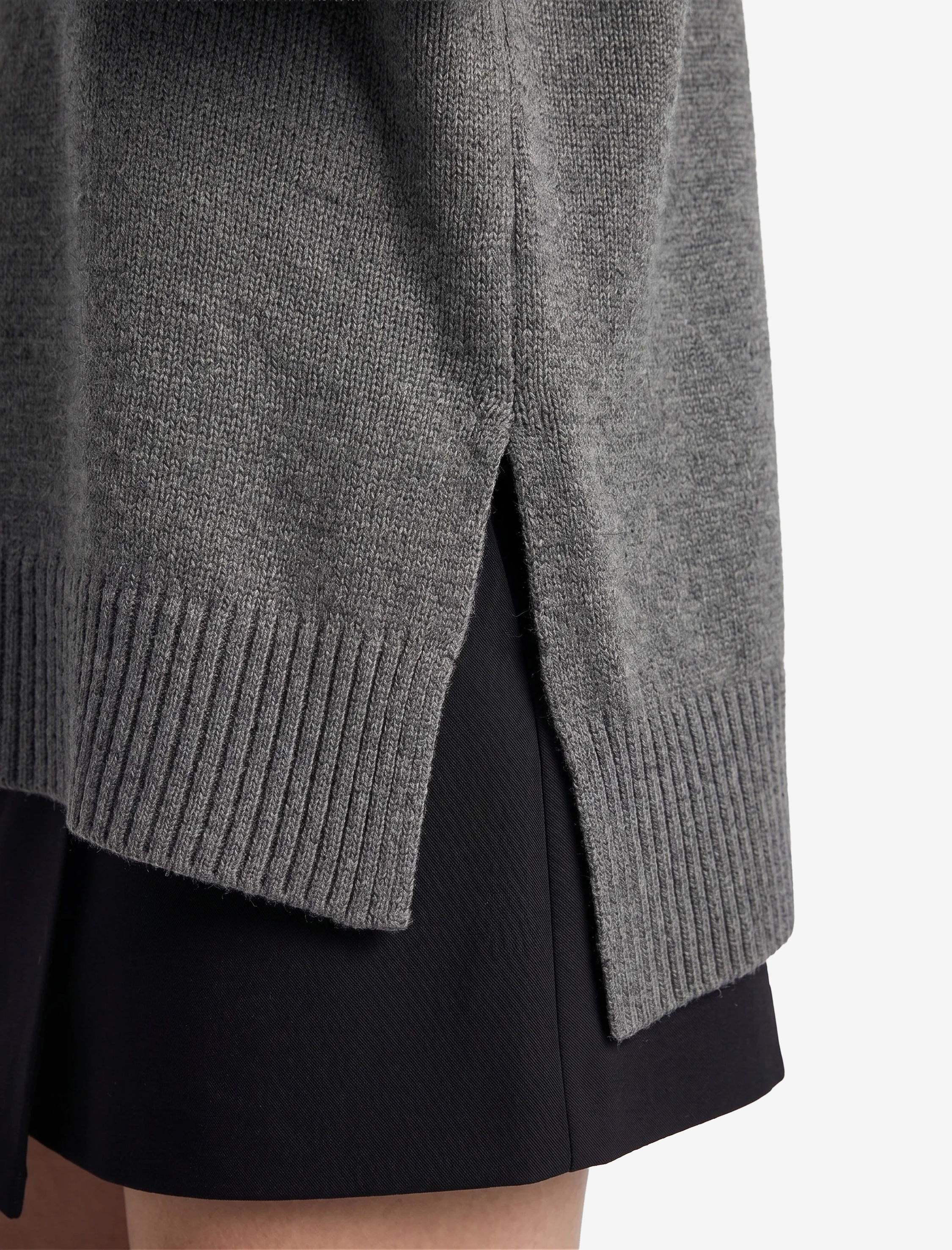   Dik Yaka Uzun Kollu Oversize Triko Tunik