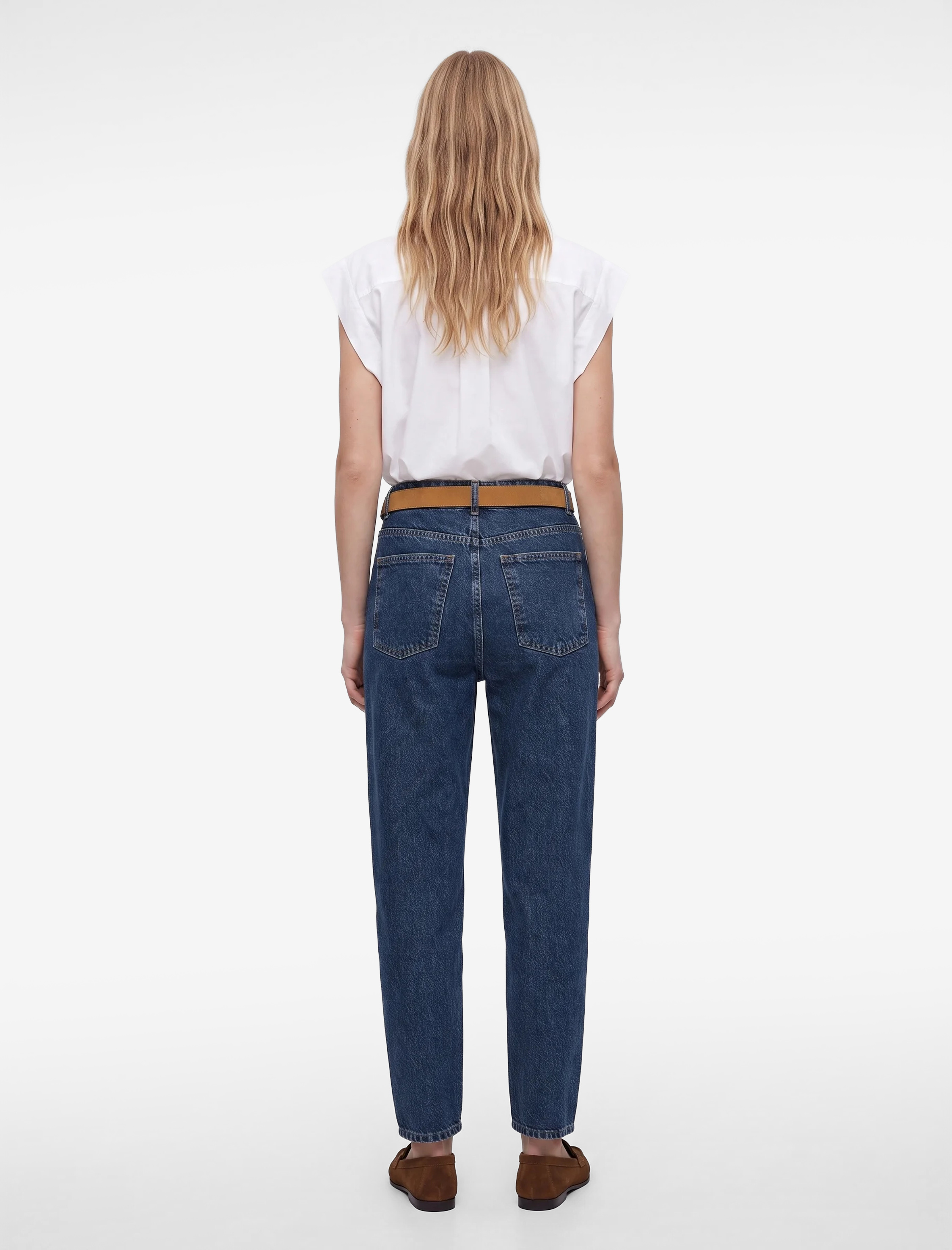 Koton Kemerli Yüksek Bel Dar Kalıp Düz Paça Pamuklu Denim Pantolon - Mom Slim Jean görsel 4