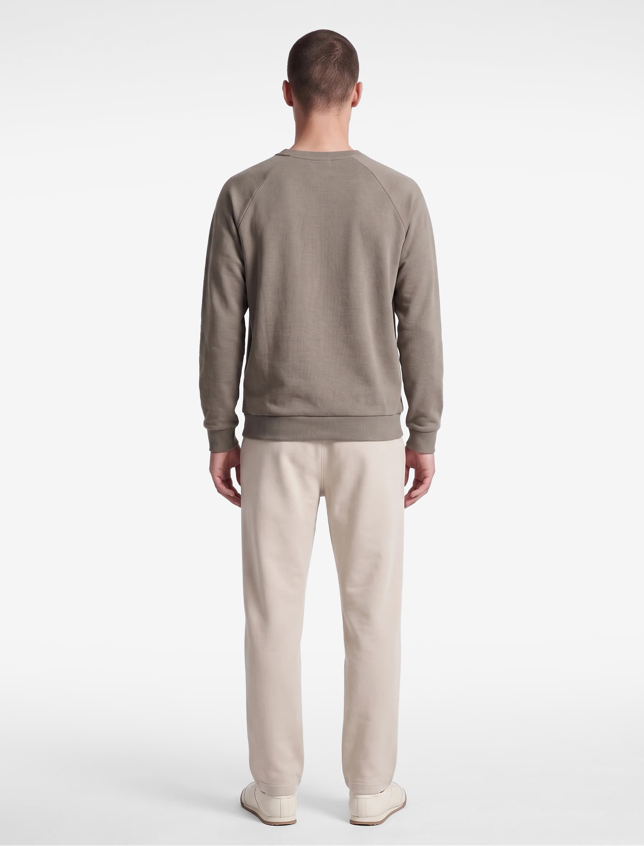 Koton Pamuklu Reglan Kollu Bisiklet Yaka Basic Sweatshirt görsel 3