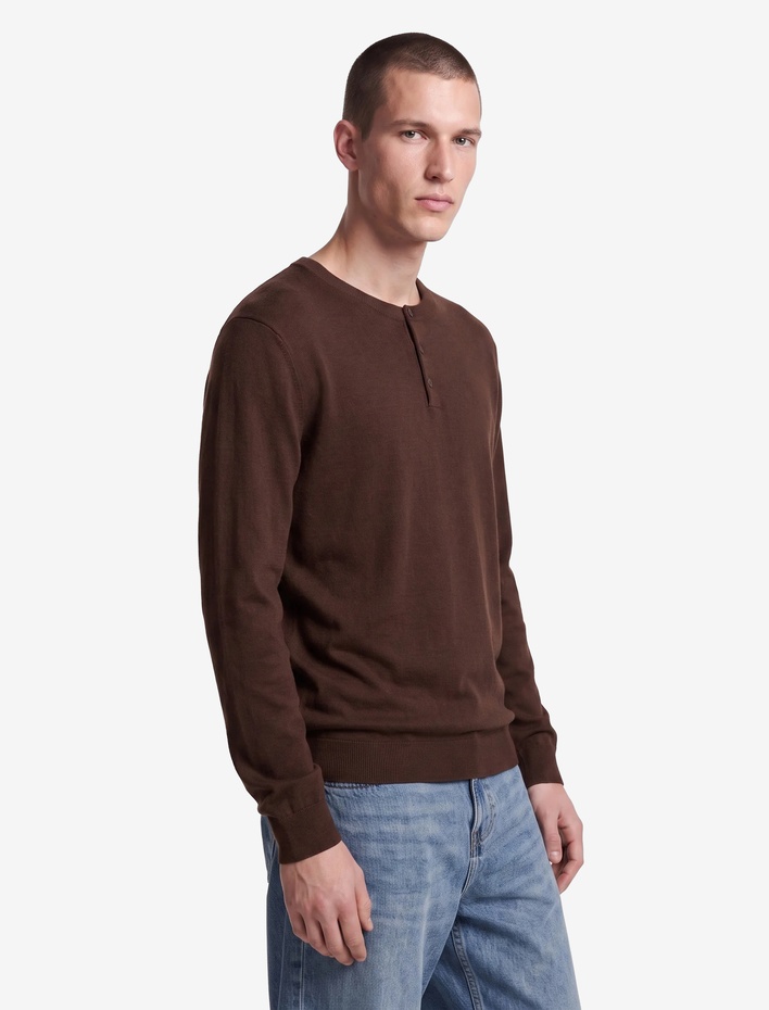  Regular Fit Viskon Karışımlı Düğmeli Henley Yaka Triko Kazak