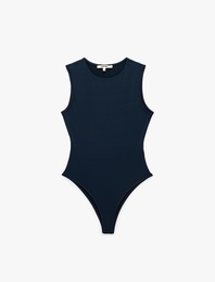Slim Fit Kolsuz Bisiklet Yaka Bodysuit