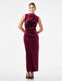 Slim Fit Bodycon Drapeli Hafif Dik Yaka Yırtmaçlı Kolsuz Midi Boy Kadife Elbise
