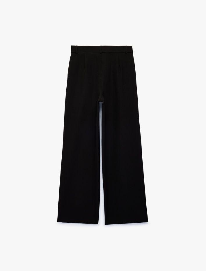  Yüksek Bel Cepli Regular Fit Geniş Paça Kumaş Pantolon