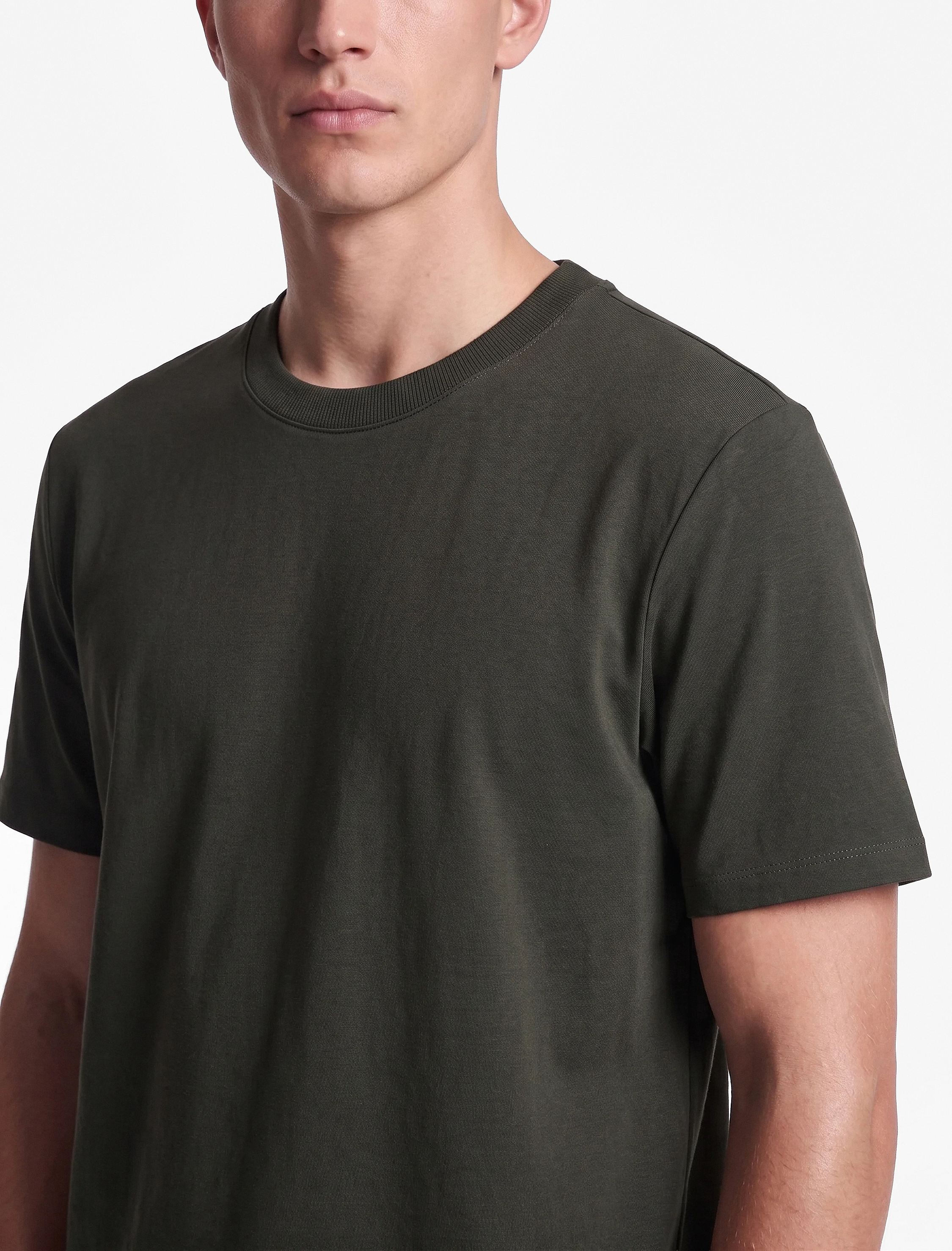   Regular Fit Kısa Kollu Bisiklet Yaka Pamuklu Basic Tişört
