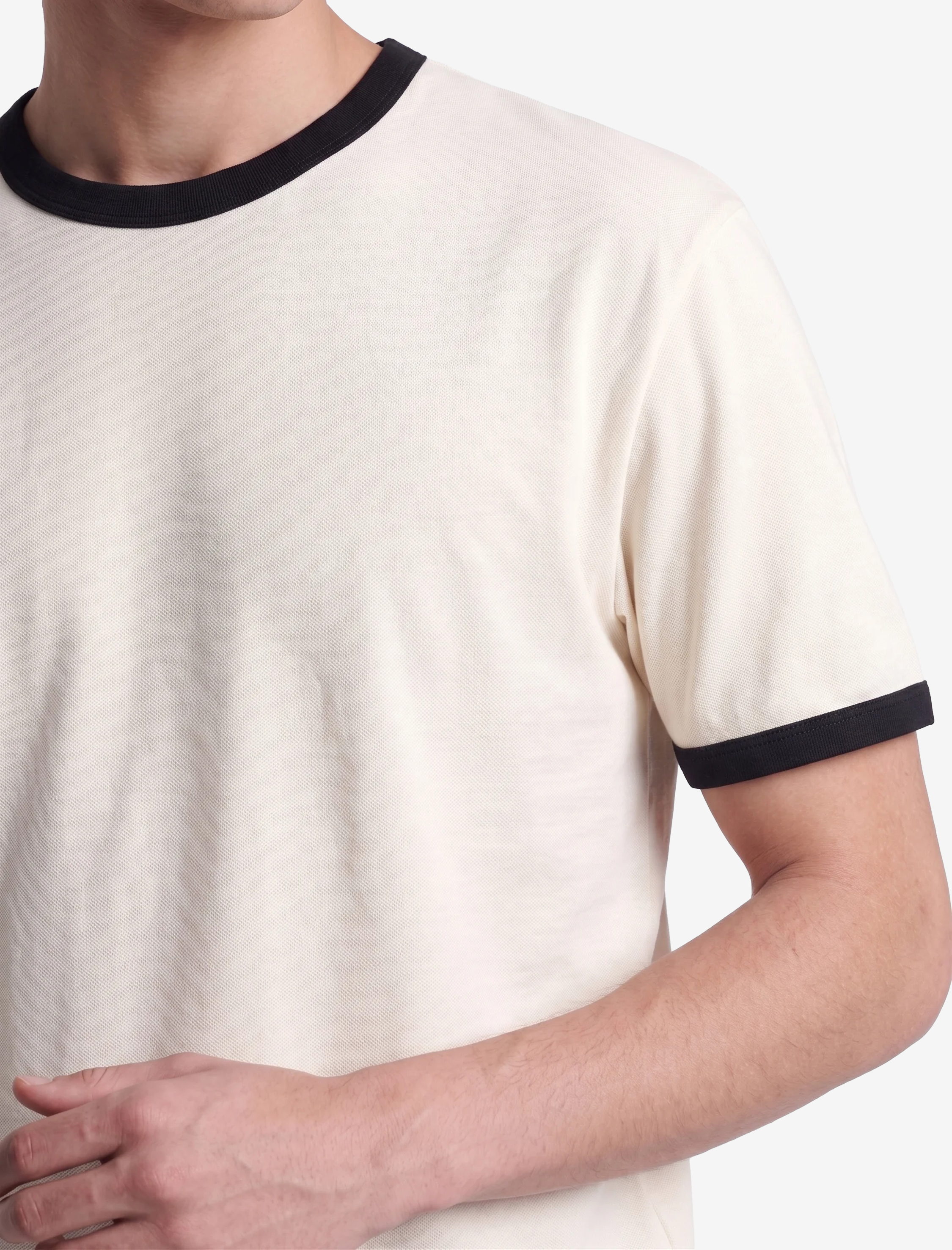 Koton Kısa Kollu Biyeli Pamuklu Tok Kumaş Bisiklet Yaka Slim Fit Tişört görsel 4