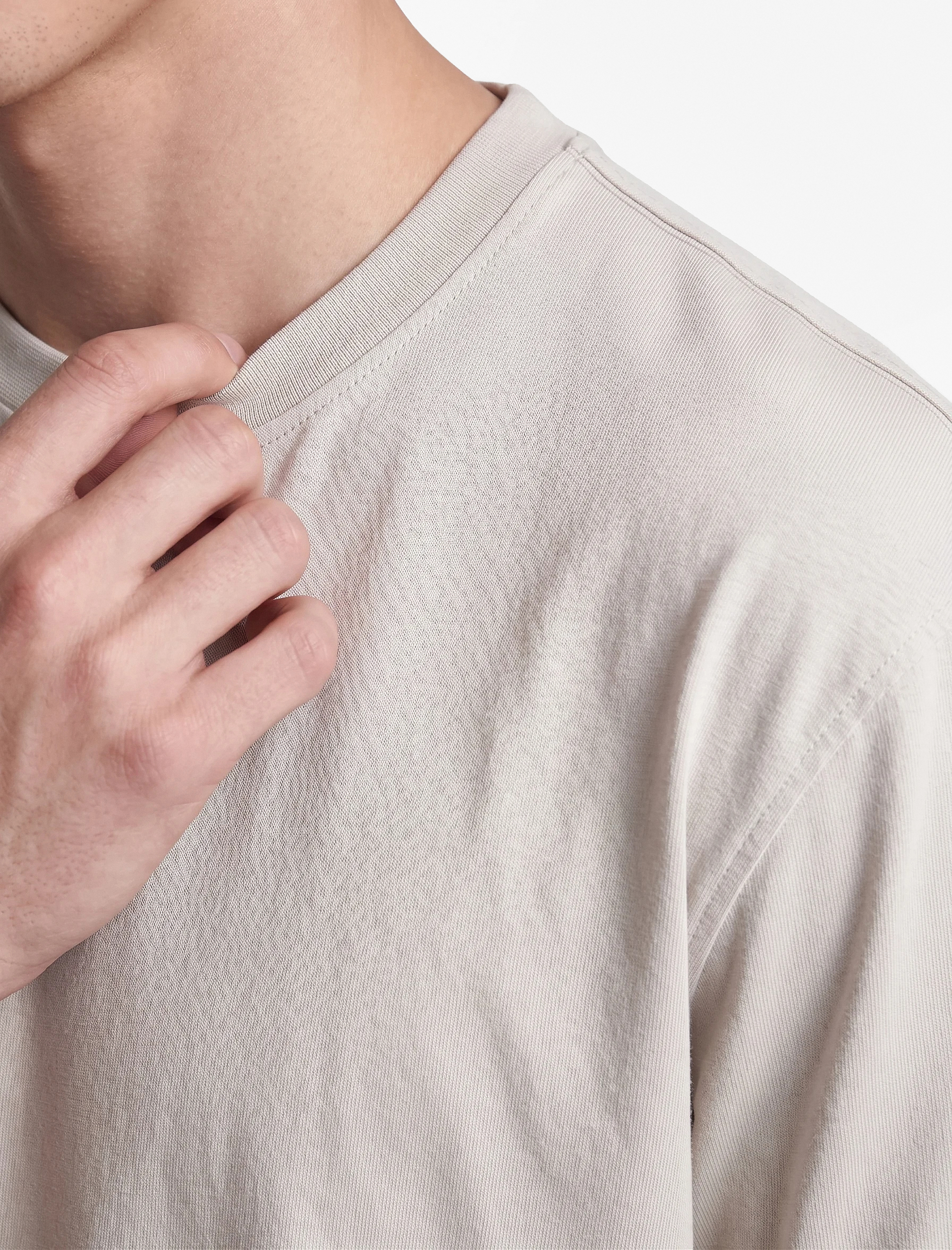Koton Pamuklu Kısa Kollu Bisiklet Yaka Slim Fit Erkek Basic Tişört görsel 4
