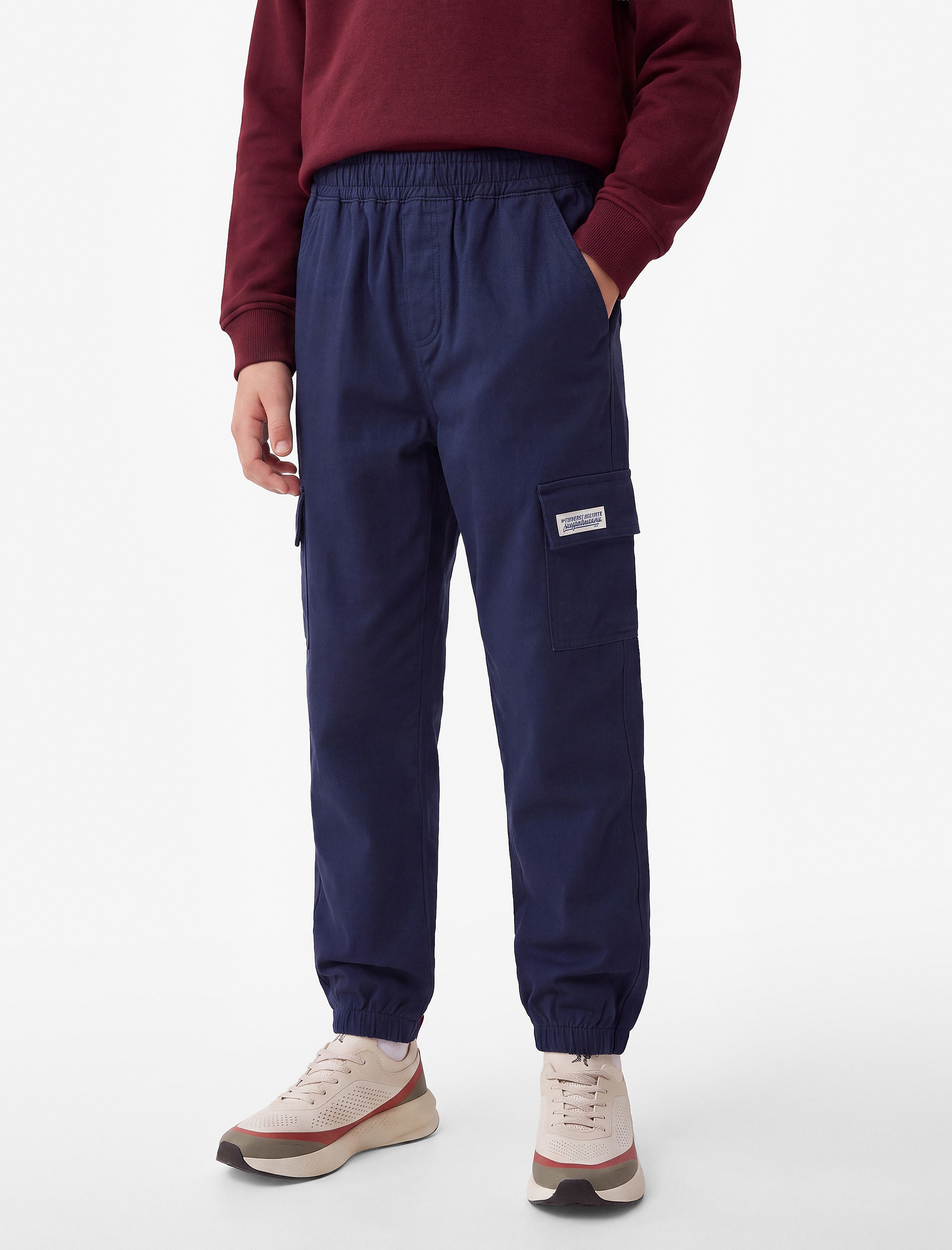  Erkek Çocuk Cep Detaylı Rahat Kesim Pamuklu Gabardin Jogger Pantolon