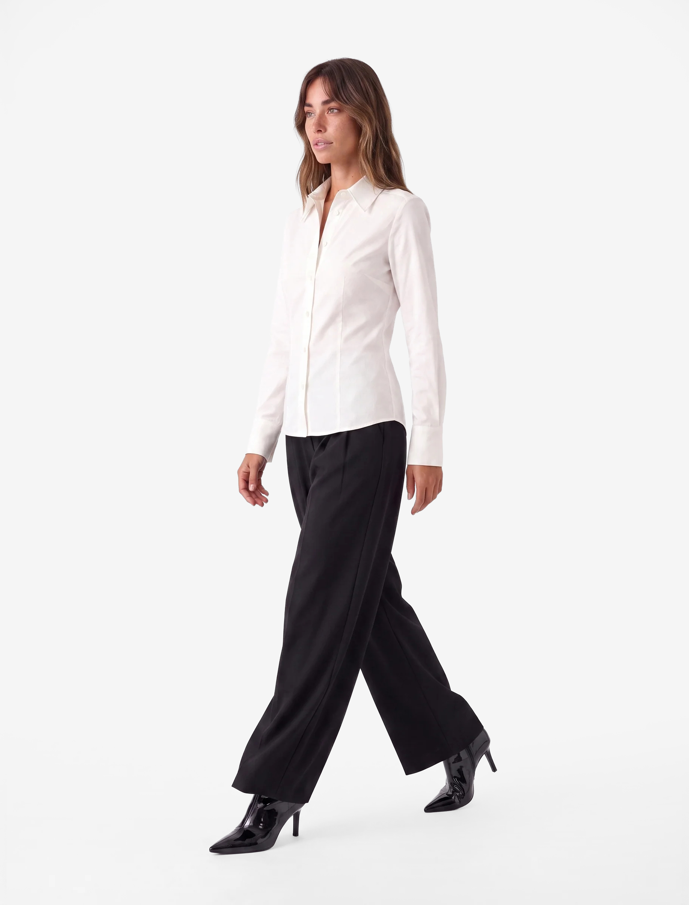 Koton Klasik Yaka Poplin Slim Fit Pamuklu Uzun Kollu Gömlek