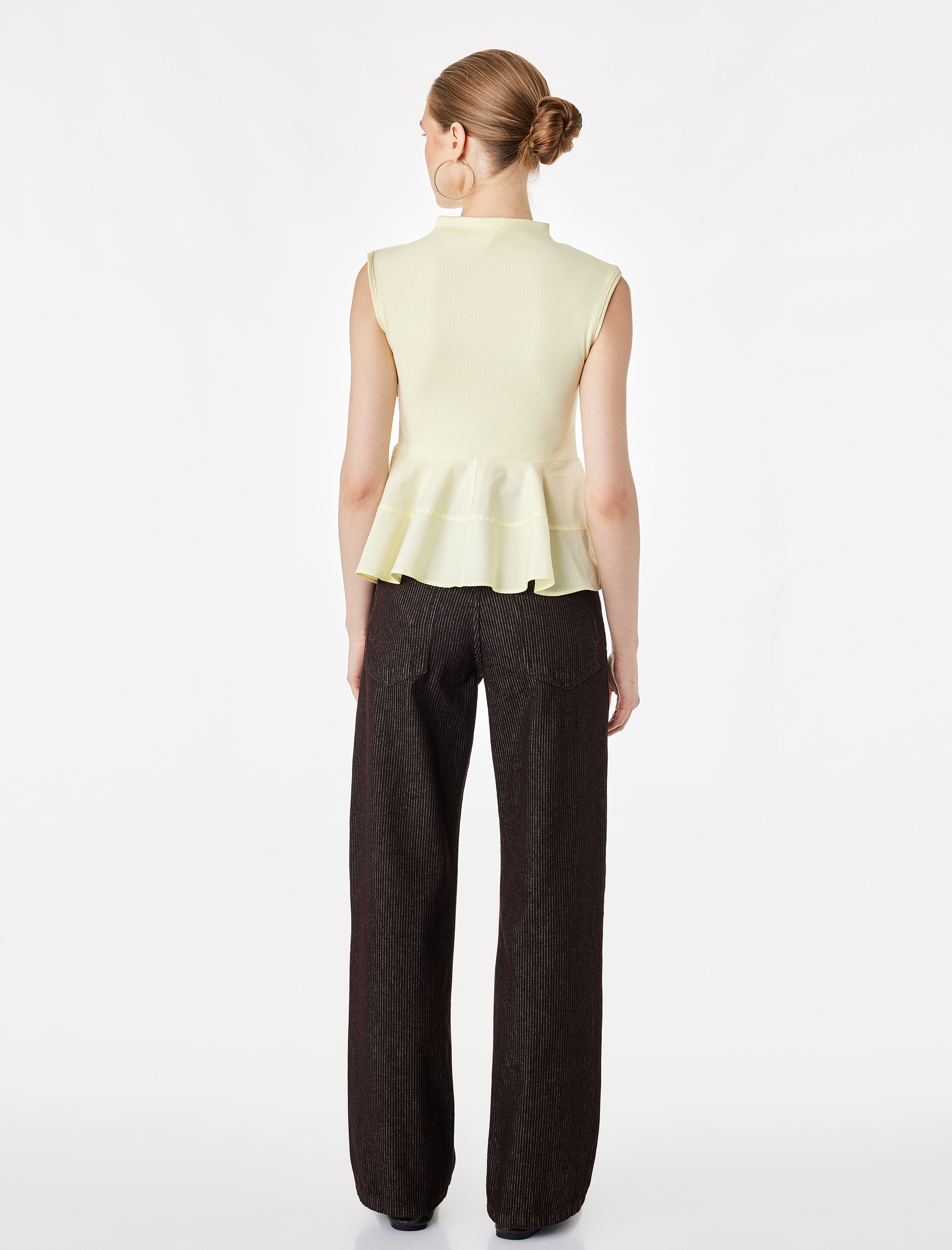 Koton Pamuklu Slim Fit Kolsuz Dik Yaka Kaşkorse Peplum Bluz görsel 4
