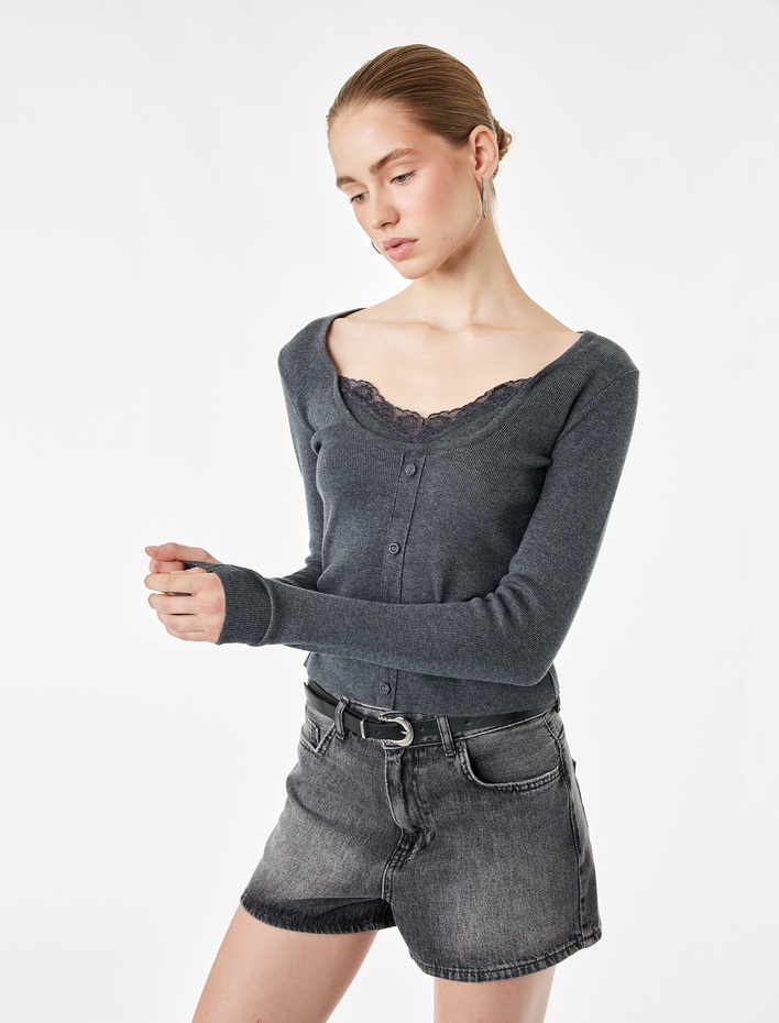  İkili Katmanlı Dantel Detaylı Slim Fit U Yaka Uzun Kollu Düğmeli Triko Hırka