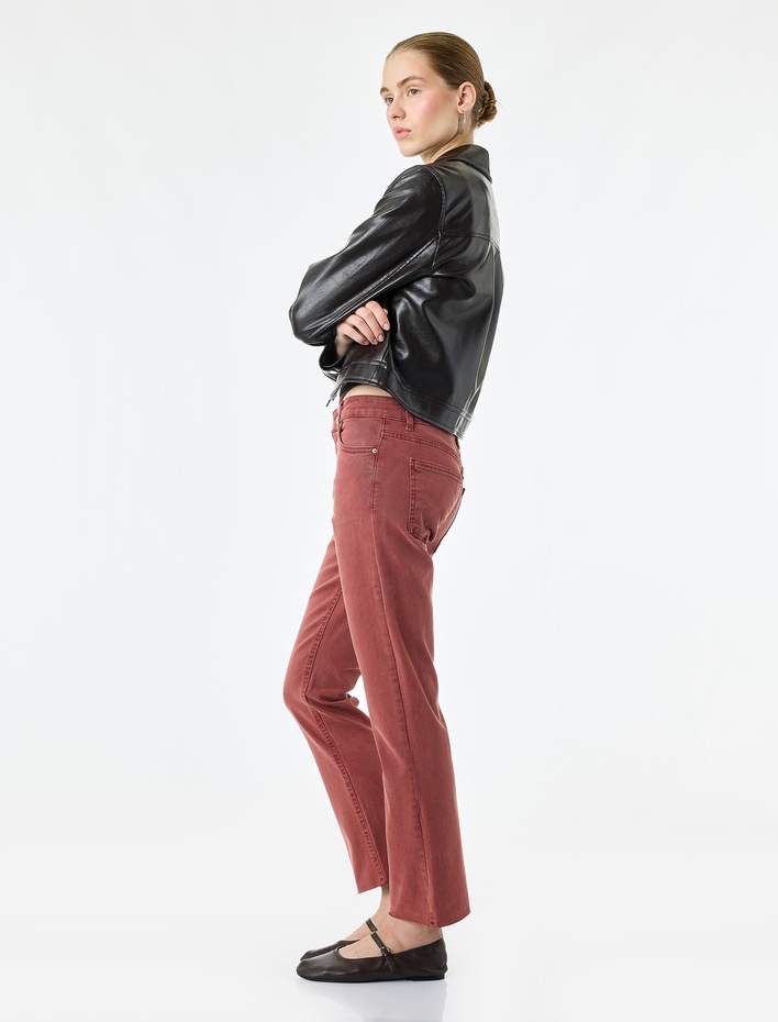  Pamuklu Dar Kalıp Düğmeli Cepli İspanyol Paça Crop Jean Pantolon -  Kick Flare Jeans
