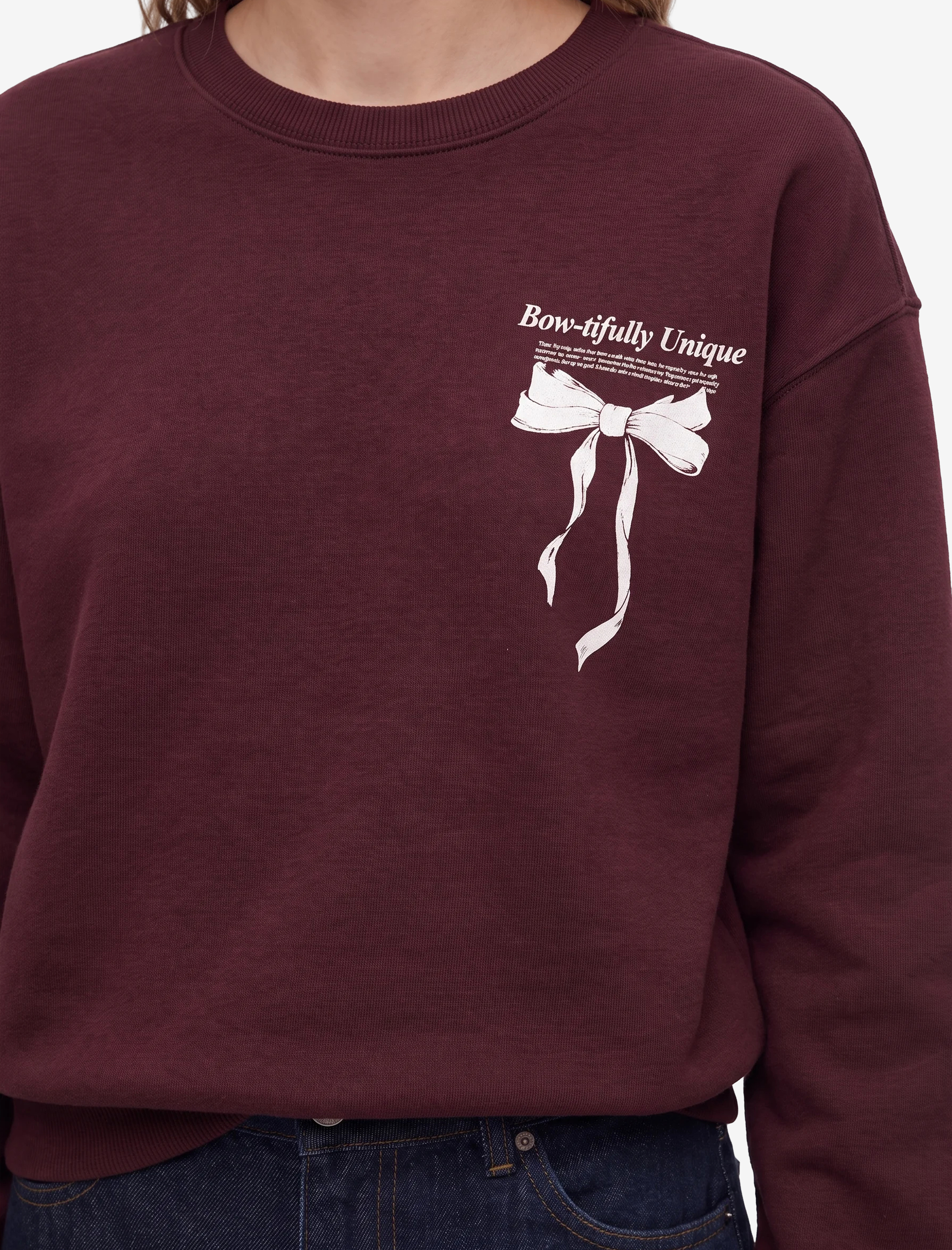 Koton Rahat Kalıp Bisiklet Yaka Şardonlu Arkası Fiyonk Baskılı Sweatshirt görsel 5